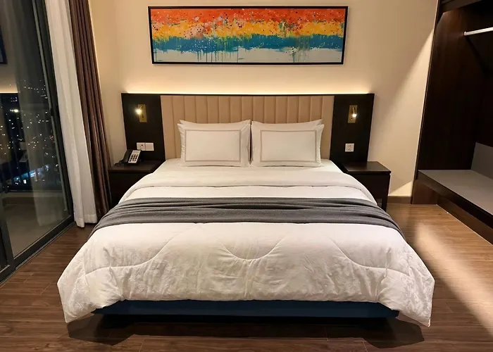 Cozy Sapphire - View Balcony * Hạ Long